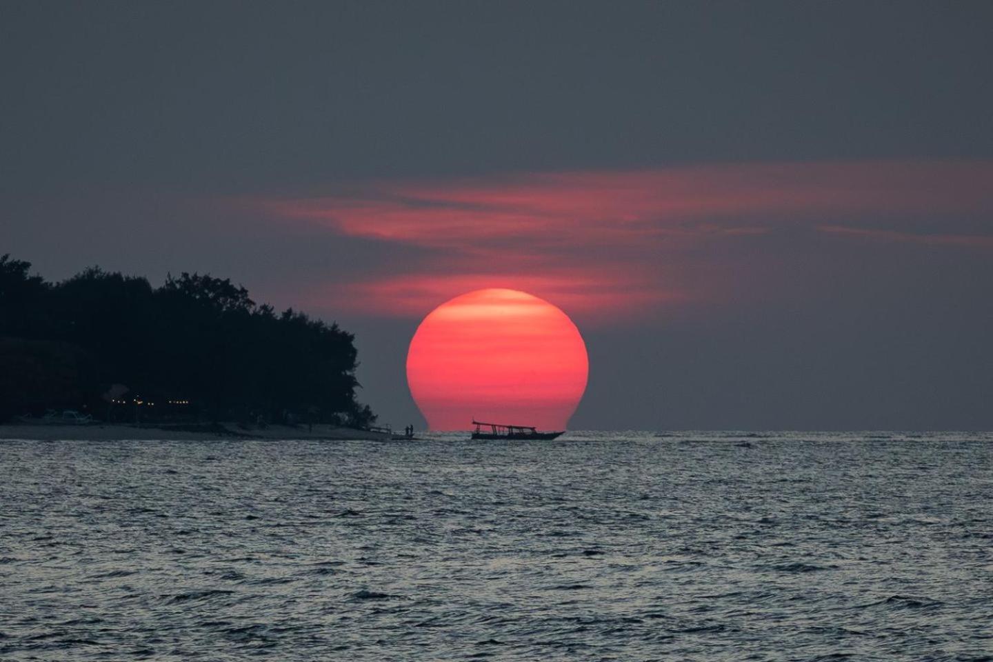 Bintang Tiga Bungalows غيلي آير المظهر الخارجي الصورة