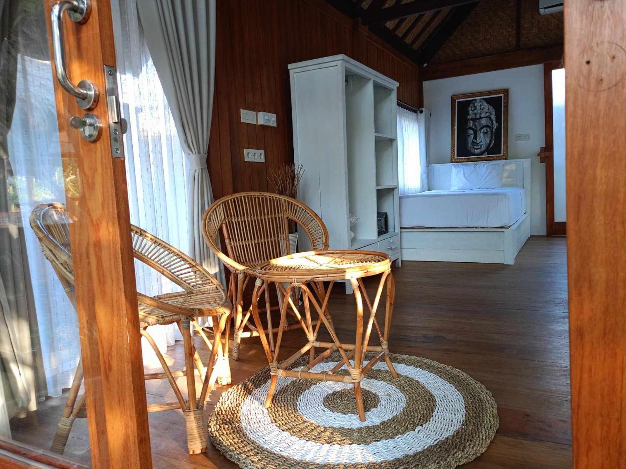 Bintang Tiga Bungalows غيلي آير المظهر الخارجي الصورة