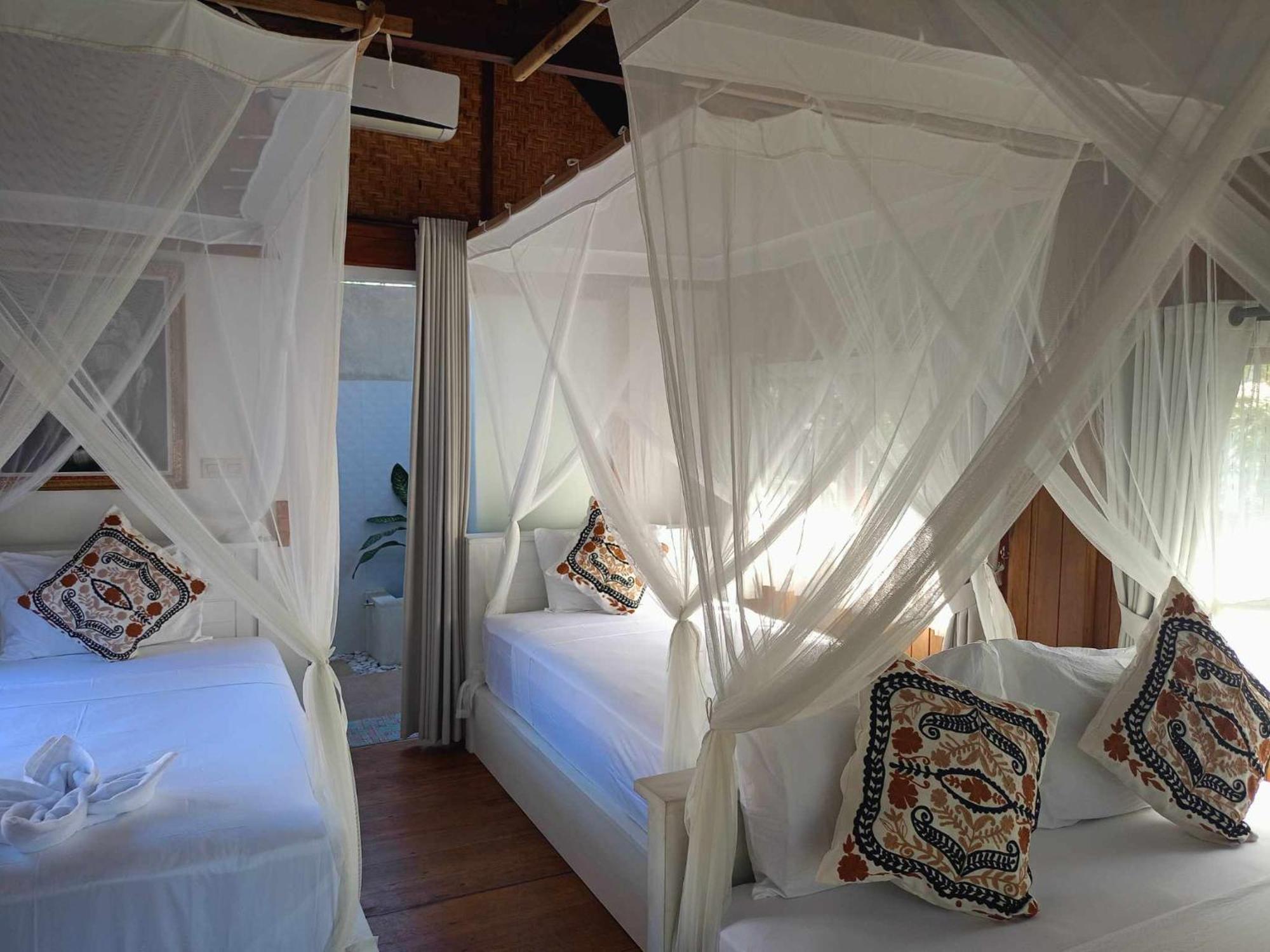 Bintang Tiga Bungalows غيلي آير المظهر الخارجي الصورة