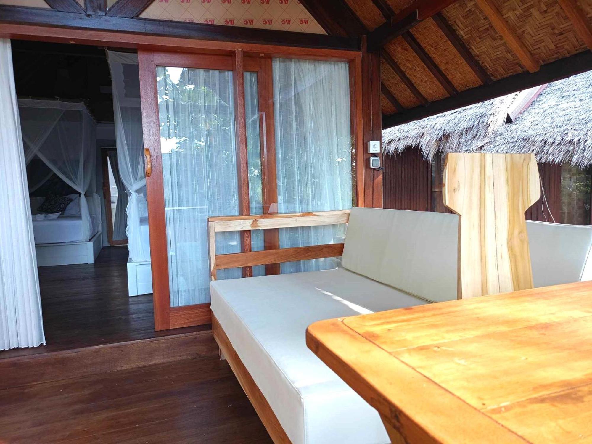 Bintang Tiga Bungalows غيلي آير المظهر الخارجي الصورة