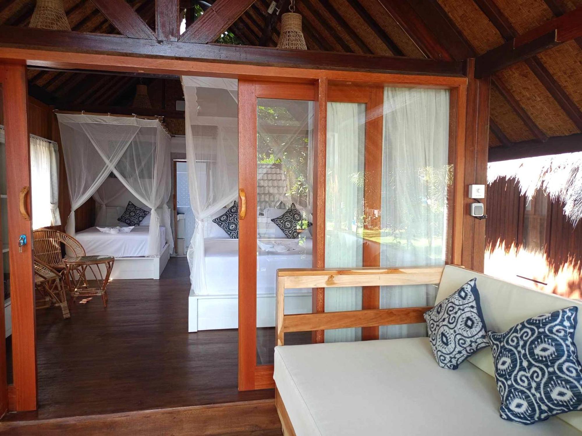 Bintang Tiga Bungalows غيلي آير المظهر الخارجي الصورة