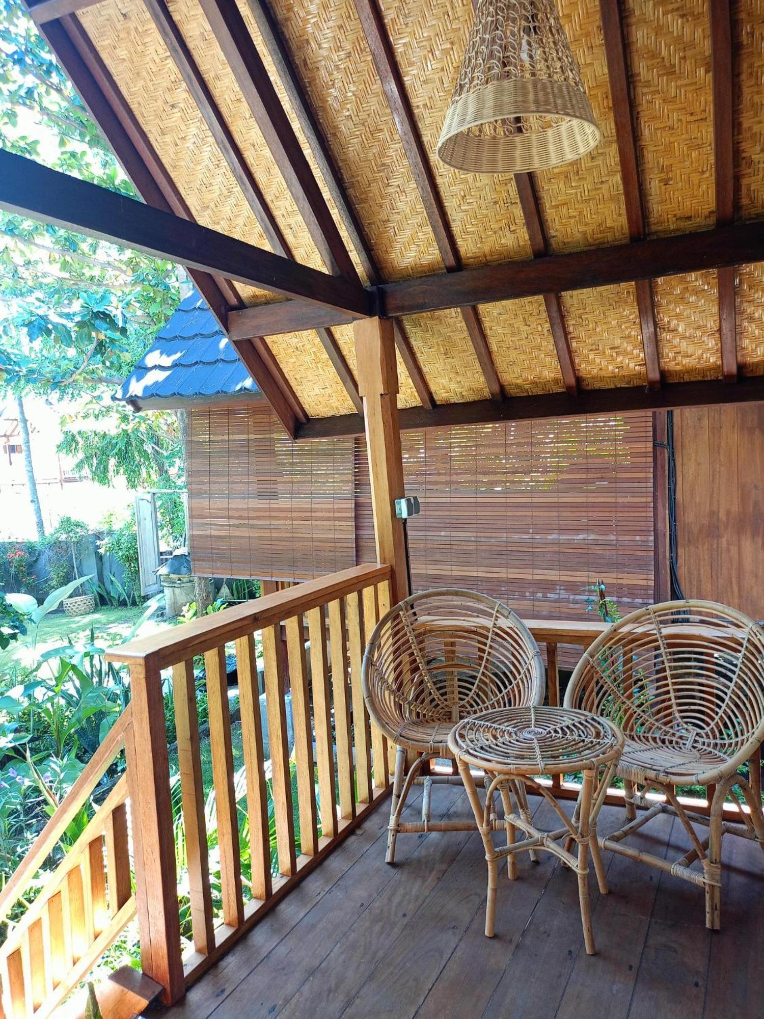 Bintang Tiga Bungalows غيلي آير المظهر الخارجي الصورة